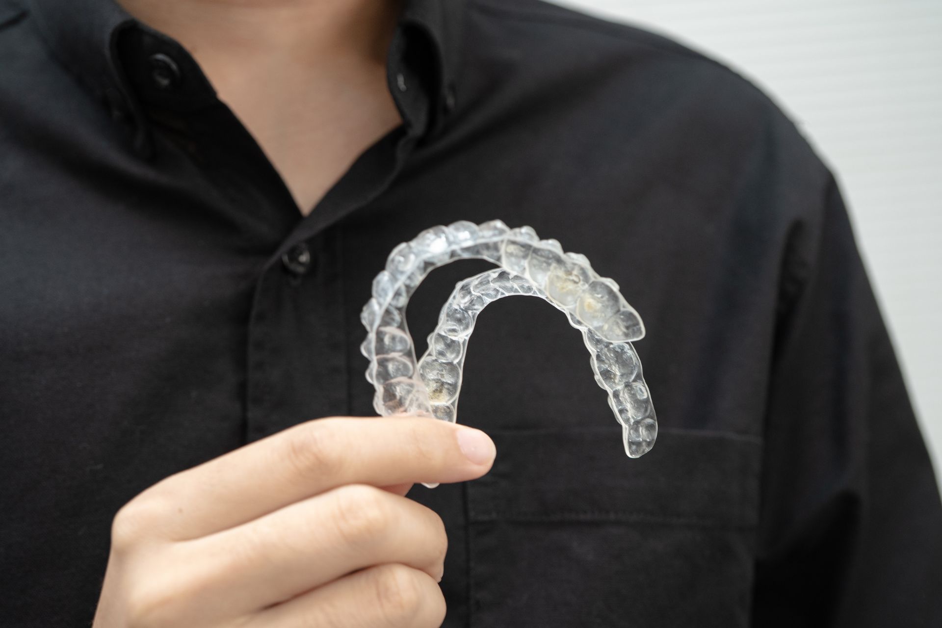 Top Big Header - What is a Cheaper Alternative to Invisalign?